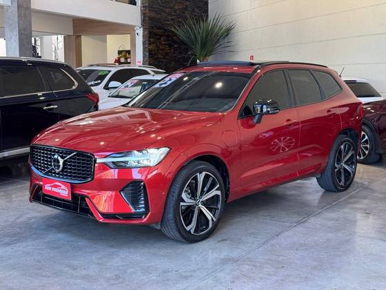 VOLVO XC60 2.0 T8 RECHARGE ULTIMATE DARK AWD GEARTRONIC